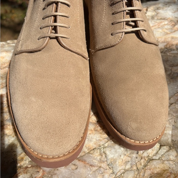 Men's Tan Suede Oxford Shoes - Picture 6 of 7